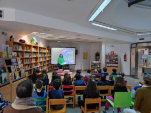 Μαθαίνω να διαβάζω και να χρησιμοποιώ τους χάρτες